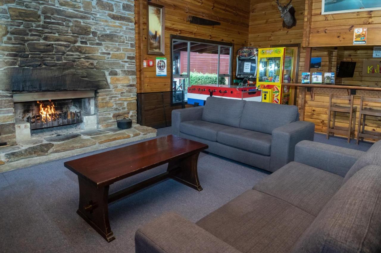 Te Anau Top 10 Holiday Park&Motels Buitenkant foto