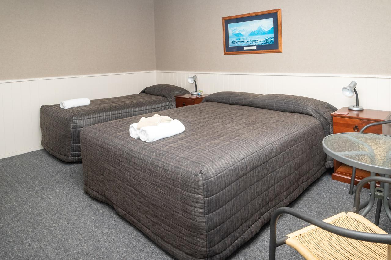 Te Anau Top 10 Holiday Park&Motels Buitenkant foto