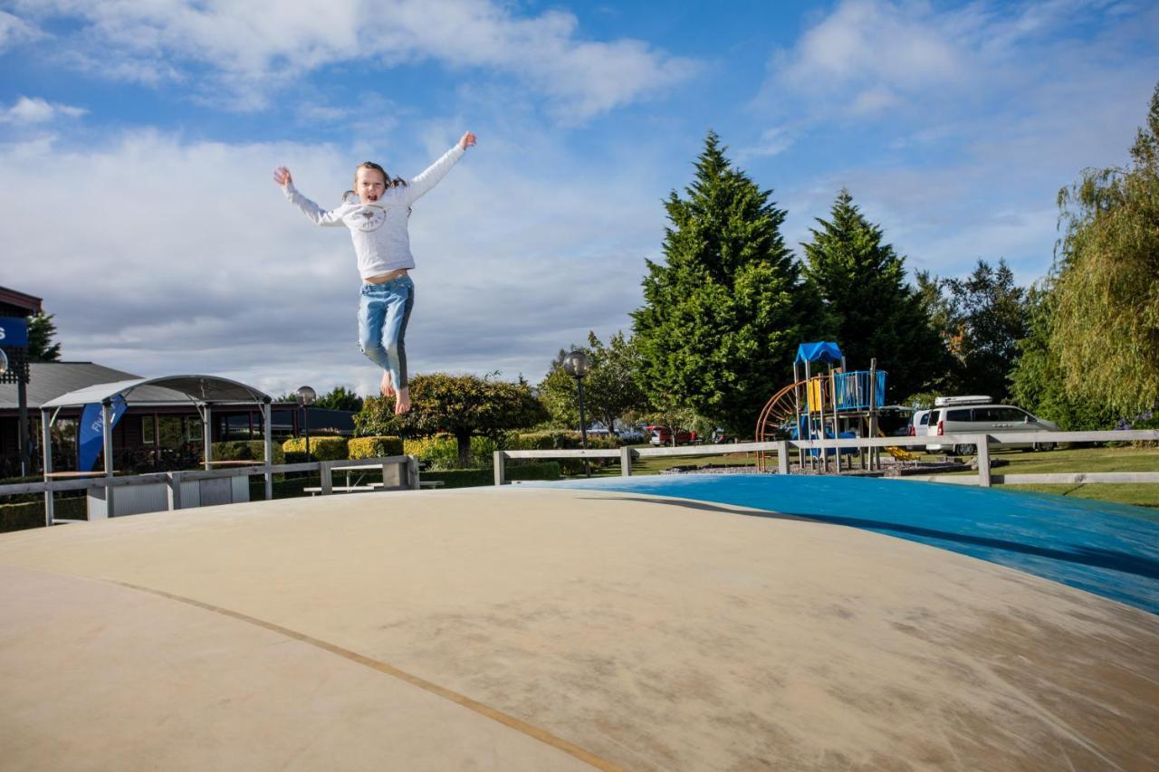 Te Anau Top 10 Holiday Park&Motels Buitenkant foto