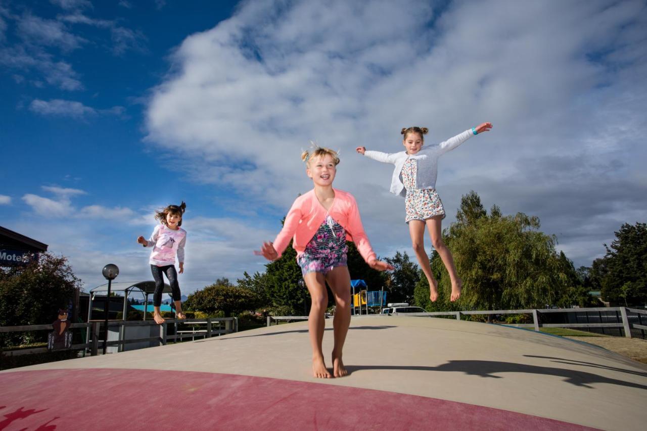 Te Anau Top 10 Holiday Park&Motels Buitenkant foto