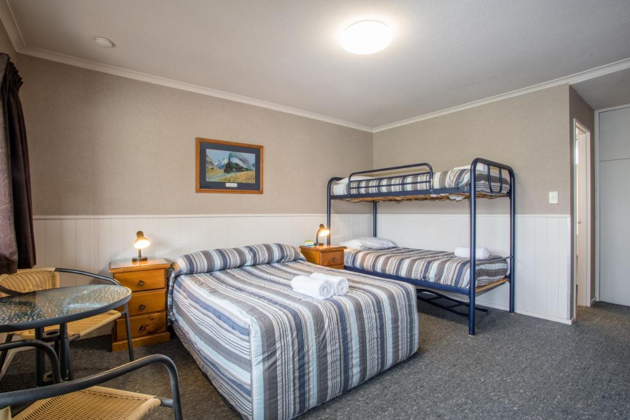 Te Anau Top 10 Holiday Park&Motels Buitenkant foto